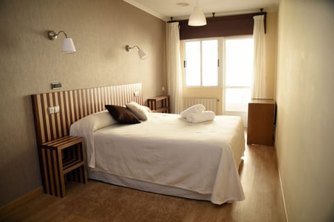 Double Room | Free WiFi, bed sheets