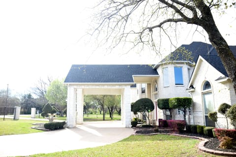 Newhouse Mansion