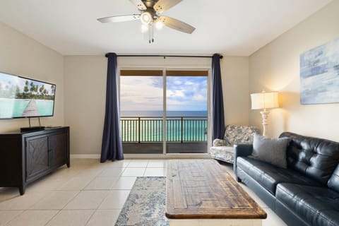 Spacious living area with a view