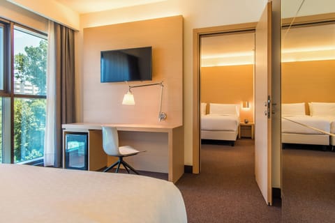 Family Room, 1 Double Bed | Down comforters, minibar, in-room safe, desk