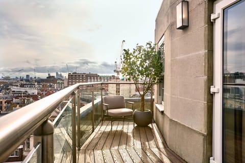 1 Bedroom Terrace Suite (Newly Refurbished) | View from room