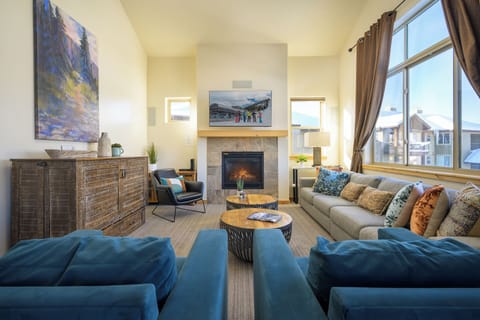 Welcome to Trailhead Lodges 432