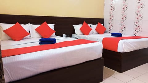 Family Room, 1 Bedroom, City View | 1 bedroom, free WiFi