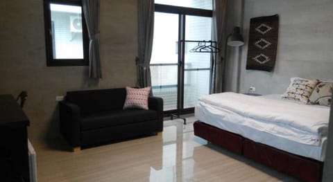 Comfort Twin Room | Desk, blackout drapes, free WiFi