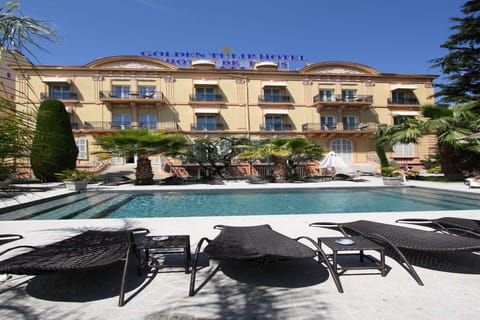 Holiday Park Facilities and Services 