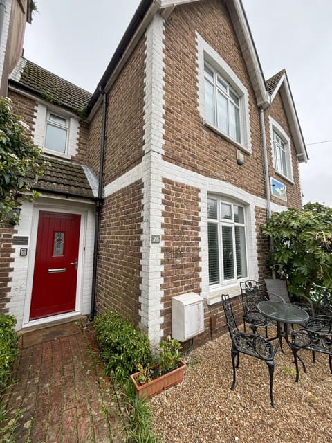 Downsgate Cottage