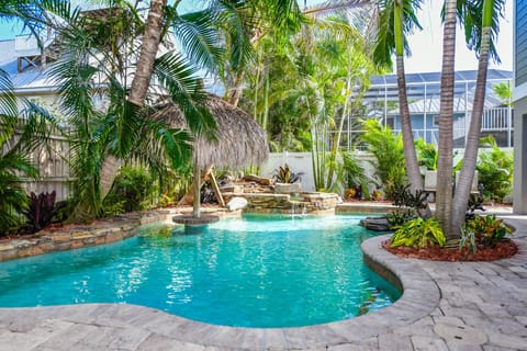 Drinks Island in the Pool