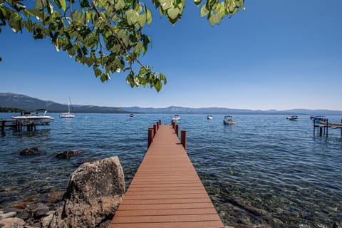 Rygh Lakefront - Exterior Pier