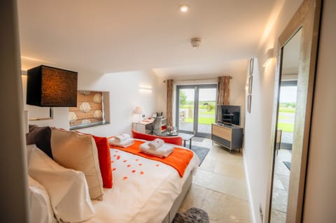 Luxury Suite, Ensuite ("Stone")