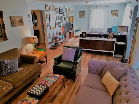 Two sitting areas-tv room and fireplace room