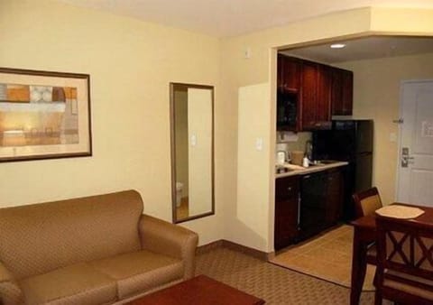 Pillowtop beds, desk, iron/ironing board, WiFi (free)