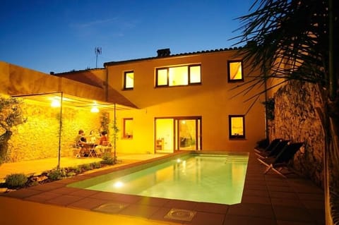 Garden & Pool