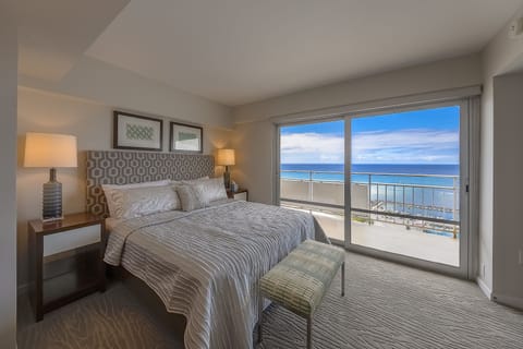Comfort Room, Multiple Beds, Ocean View, Beachside (24262343) | Individually decorated, individually furnished, desk, laptop workspace