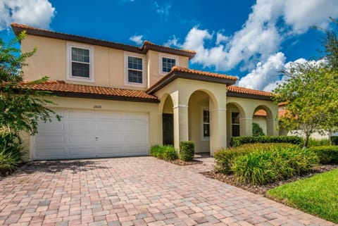 Tuscany Luxury Villa Near Disney