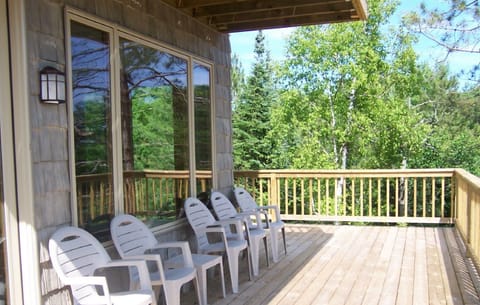 Front Deck - Main Level