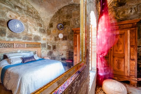 Family Room | 18 bedrooms, free WiFi, bed sheets