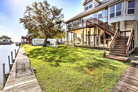 New Orleans Vacation Rental | 4BR | 3.5BA | Stairs Required for Entry
