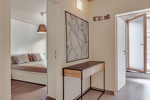 Design Penthouse, 2 Bedrooms, Terrace, Executive Level | 1 bedroom, individually decorated, individually furnished