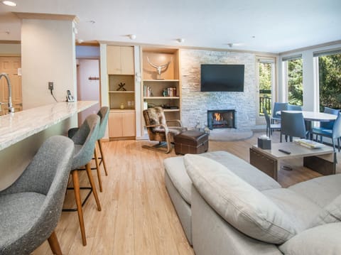 Condo, 2 Bedrooms | Living area | Smart TV