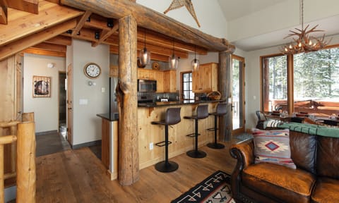 MMH 44 Cowboy Heaven, Kitchen, 2