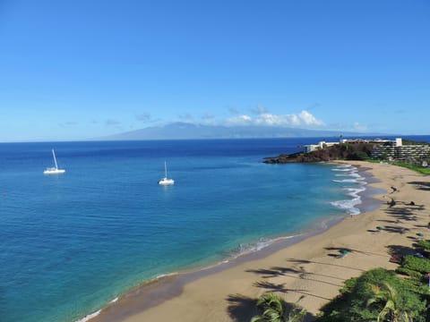 Kaanapali Beach, our resort golden beaches