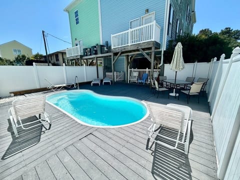 House, 6 Bedrooms | Pool