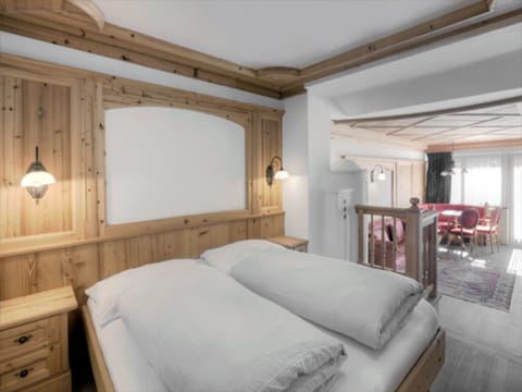 Double Room, Non Smoking, Mountainside | Free WiFi, bed sheets