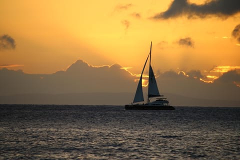 Sunset on the beach at Honua Kai