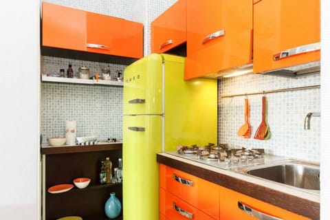 Basic Apartment, 2 Bedrooms, City View, Tower | Private kitchen