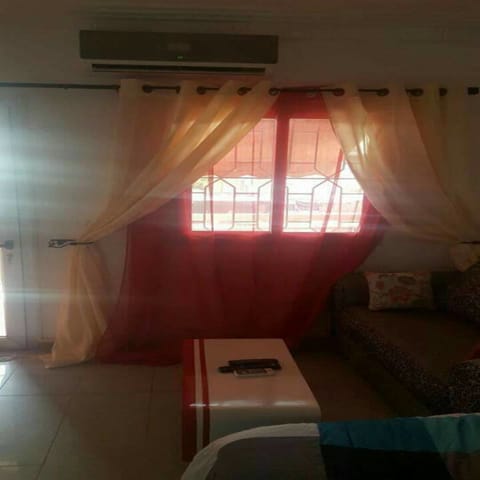 Classic Studio, 1 Bedroom | 1 bedroom, desk, iron/ironing board, WiFi (free)