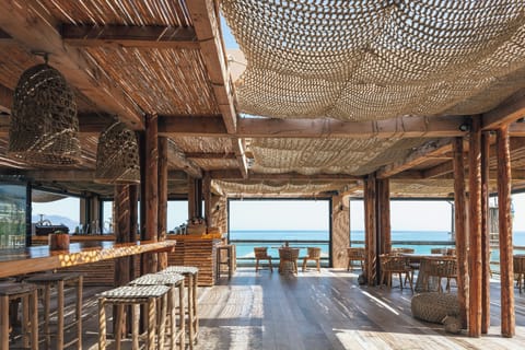 2 restaurants, Mediterranean cuisine