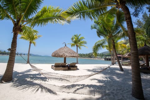 Beach nearby, white sand