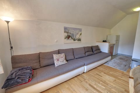 Traditional House, 1 Bedroom, Mountainside | Living room | LCD TV