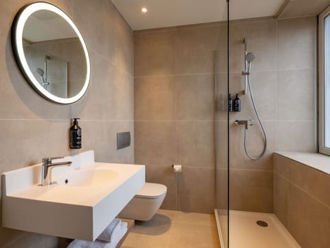 In-room safe, desk, soundproofing, iron/ironing board