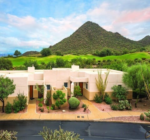 The city has a low light ordinance in place for star gazing. 