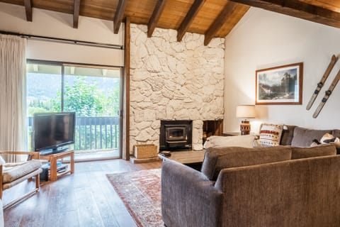 Living Room / Wood Burning Fireplace / Flat Screen TV