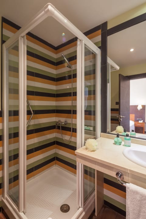 Free toiletries, hair dryer, bidet, towels