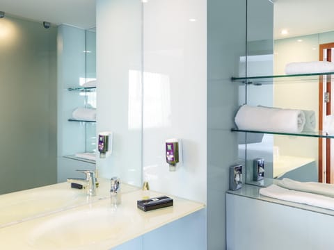 In-room safe, desk, iron/ironing board, free cribs/infant beds