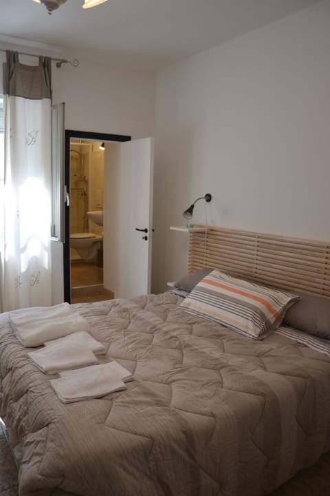 Double or Twin Room | Premium bedding, desk, rollaway beds, bed sheets