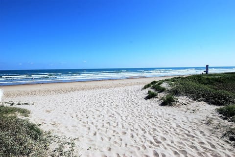 Condo, 2 Bedrooms | Beach | Beach nearby