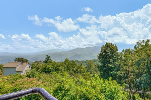 Gatlinburg Vacation Rental | 2BR | 2BA | 760 Sq Ft | Stairs Required