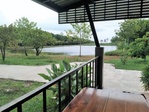 Standard Quadruple Room | Terrace/patio