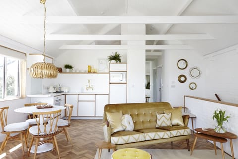 Studio (Sands Studio) | Living area | TV