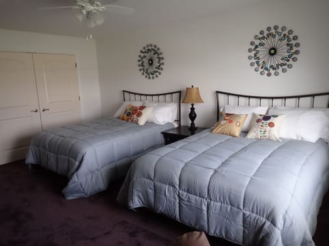 Suite, Ensuite (Room 205 - Dee's Suite)