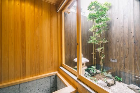 Private Vacation Home | Bathroom | Separate tub and shower, free toiletries, hair dryer, slippers