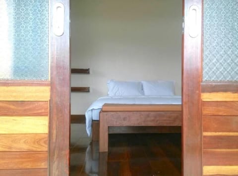 In-room safe, free WiFi