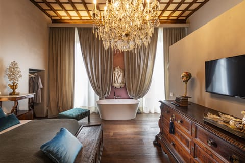 Deluxe Double Room | Premium bedding, down comforters, minibar, individually decorated