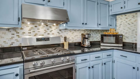 Paradise Cottage Too Kitchen