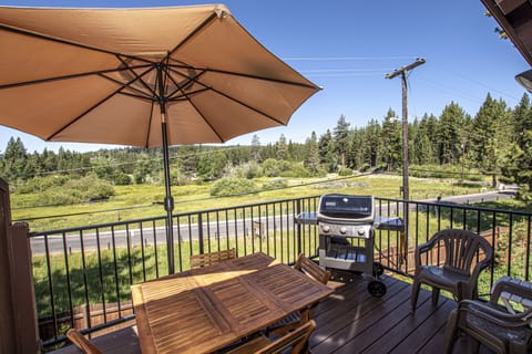 Saint Francis 53 Exterior Deck - Saint Francis 53 Exterior Deck