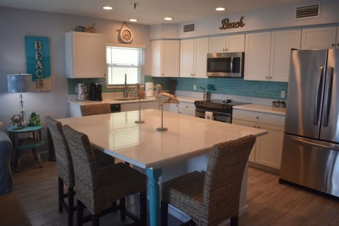 791d8f48-ad3c-4403-84db-a141e5a37e36